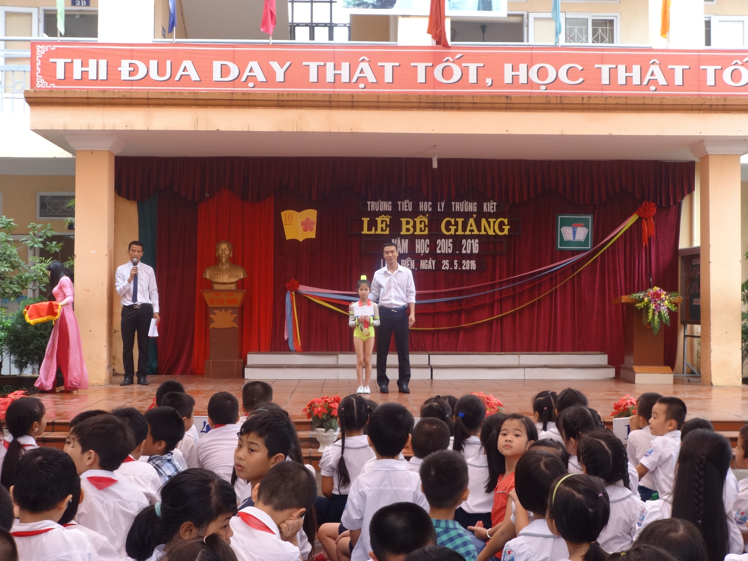 Em Nguyễn Khánh Ly lớp 3C đạt hai Huy chương Vàng HKPĐ toàn quốc